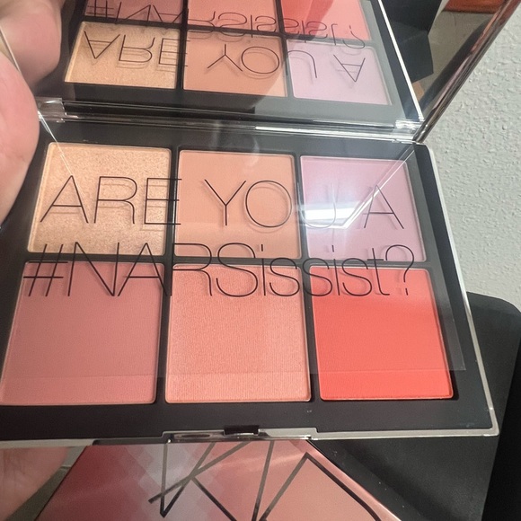 NARS NARSISSIST WANTED I CHEEK PALETTE 6 SHADES NEW IN BOX 0.13 oz * 6 Nib - Picture 2 of 4